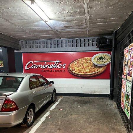 Caminettos Pasta & Pizzeria